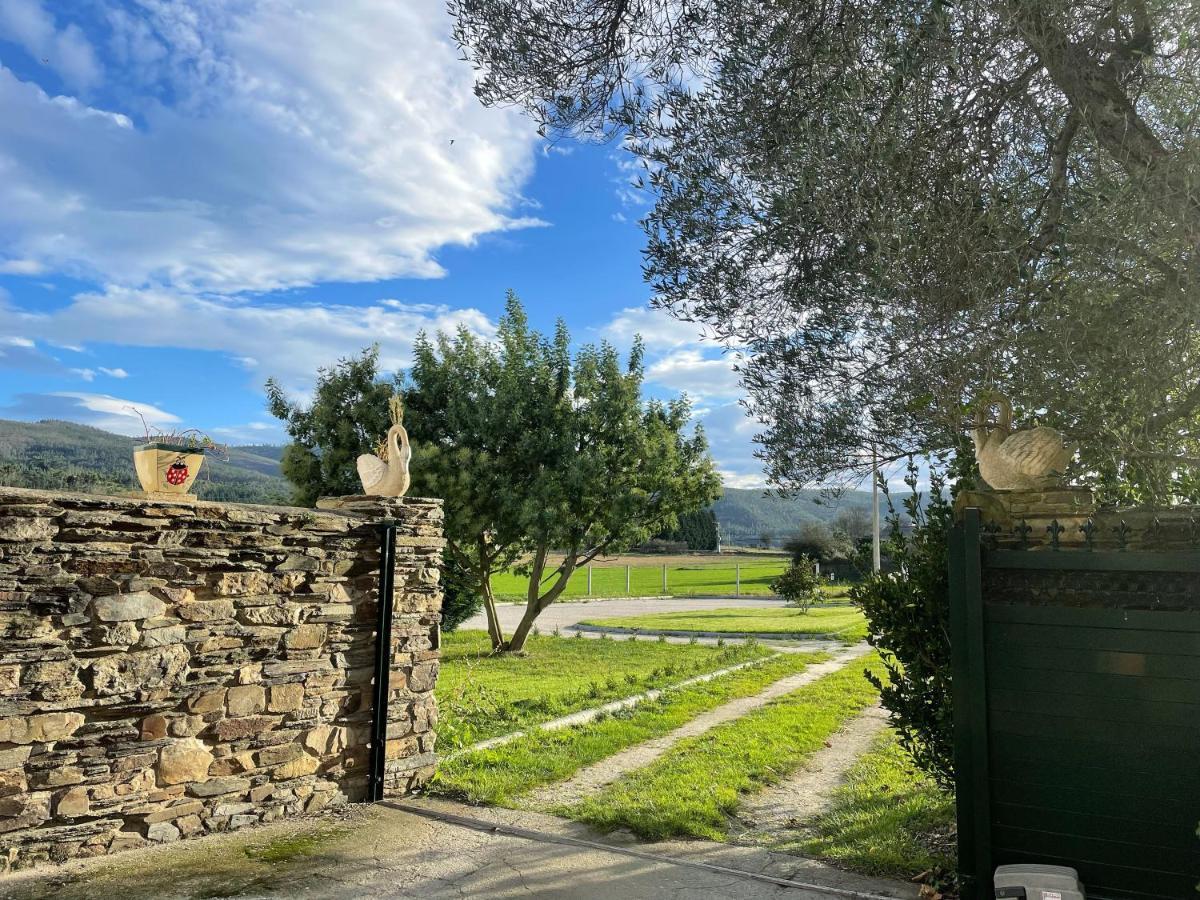 Apartamento Turistico Con Precioso Jardin - Los Gayoles Rural カストロポル エクステリア 写真